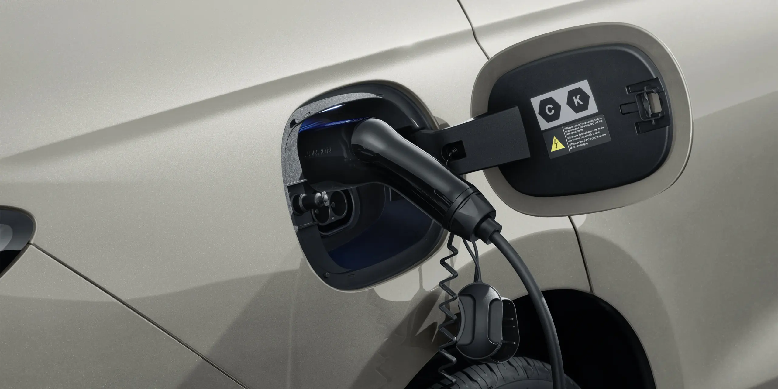 byd seal 6 dmi charging 01 l